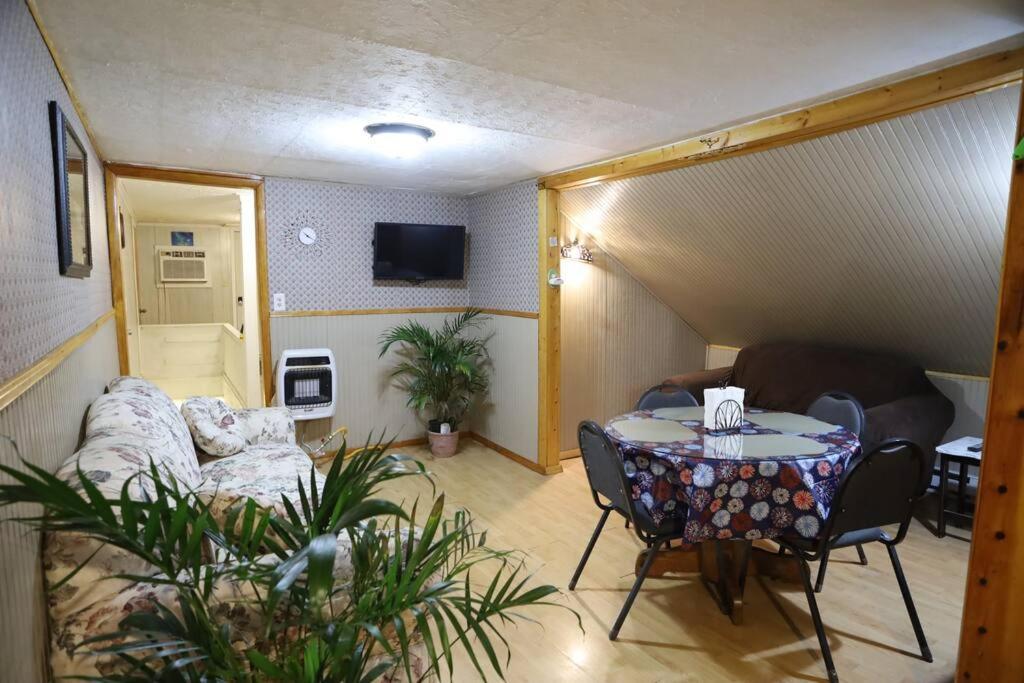 3-Bedroom Apt. Ideal Location Near New River Gorge Fayetteville Exterior photo